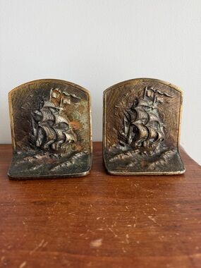Bronze-Tone Ship Bookends - Decorative Nautical Set